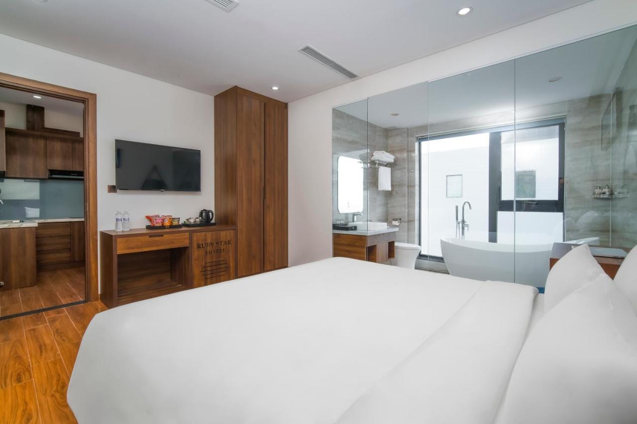 Ruby Star Da Nang Hotel Bagian luar foto