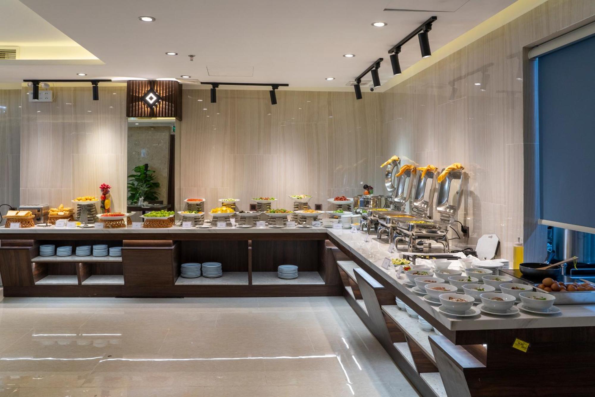 Ruby Star Da Nang Hotel Bagian luar foto
